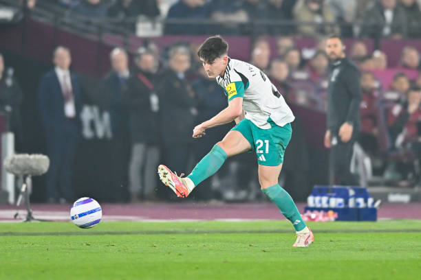 过于尖锐 过于尖锐