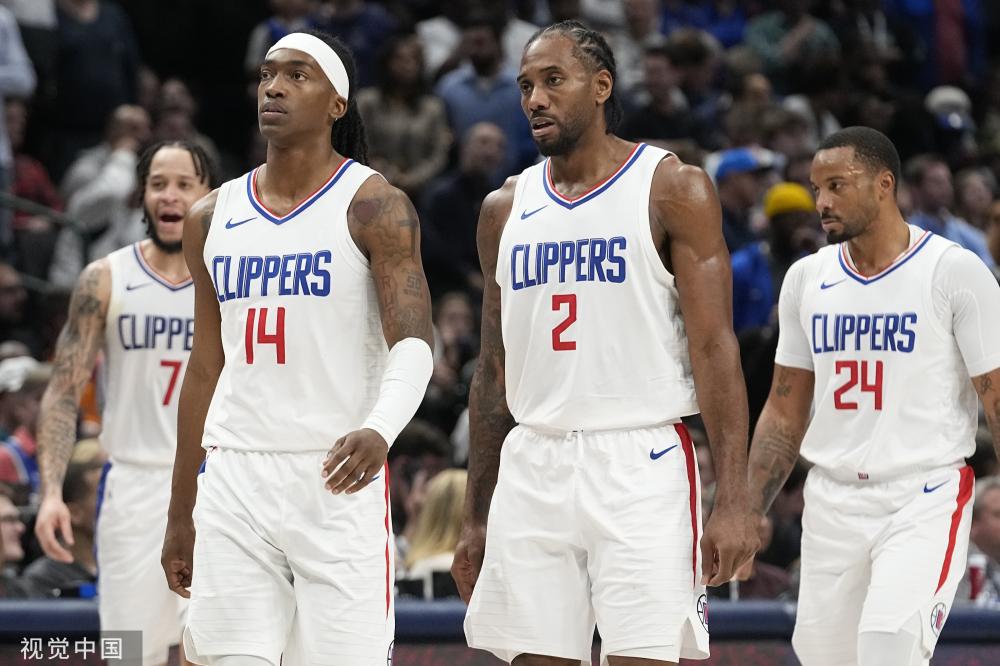 球场上的表 球场上的表